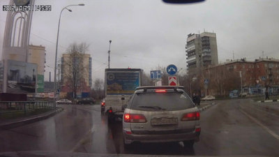 AMBA0877.MOV_snapshot_01.41_[2012.10.29_20.31.51].jpg